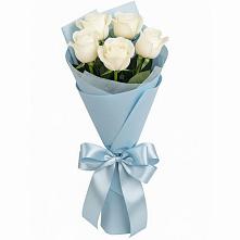 Букет 5 Белых роз Проуд в Воркуте