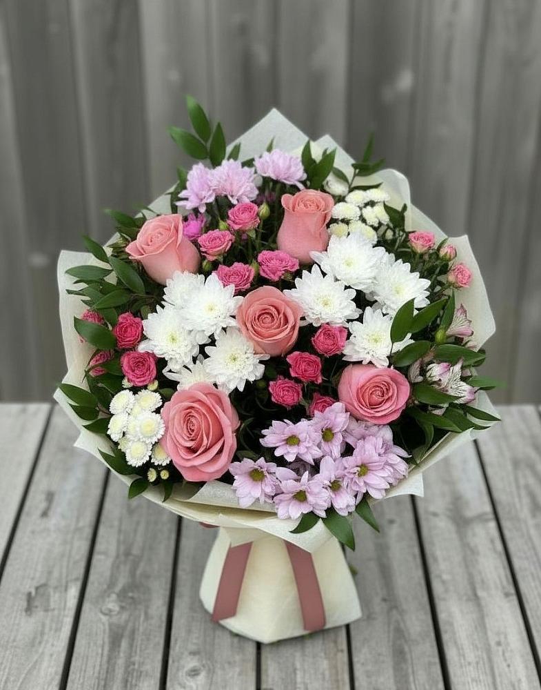 Букет цветов из: Альстромерии, Гвоздики, Розы и Хризантемы в Воркуте