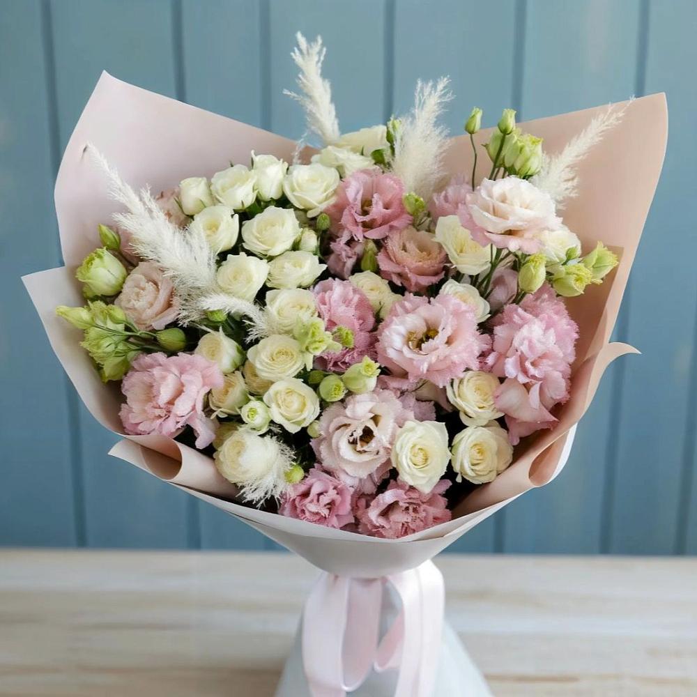 Букет цветов из: Альстромерии и Розы в Воркуте