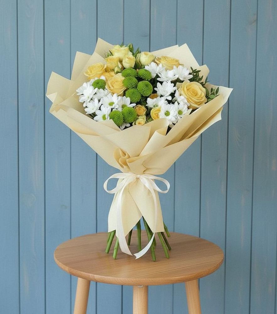 Букет цветов из: Хризантемы и Розы в Воркуте