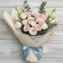 Букет цветов из:  Лизиантусы в Воркуте