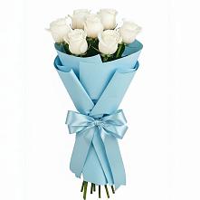 Букет 7 белых роз Проуд в Воркуте