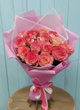 Букет 15 Розовых роз Равель в Воркуте